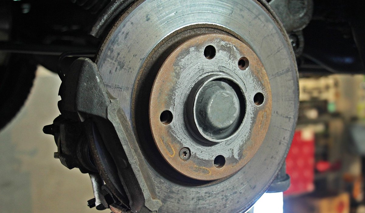 Common Reasons for an Engine Management Light